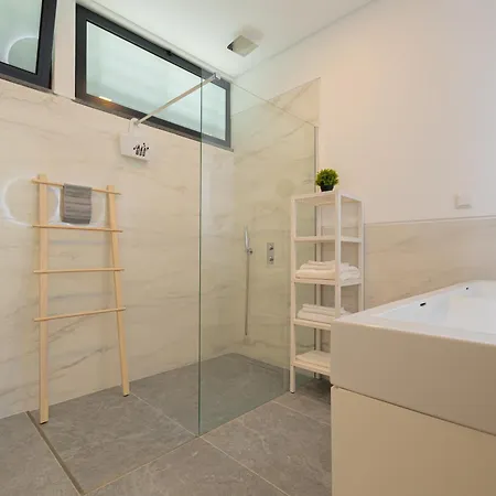 Vip Baia C 아파트